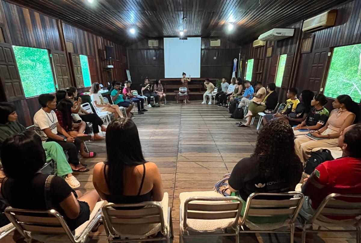 oficina de comunicadores