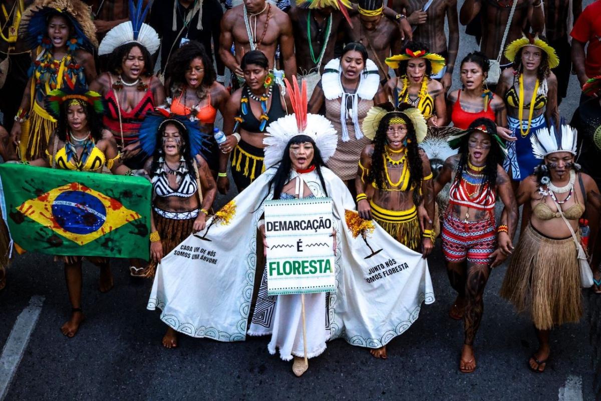 DEPUTADA CELIA XAKRIABA