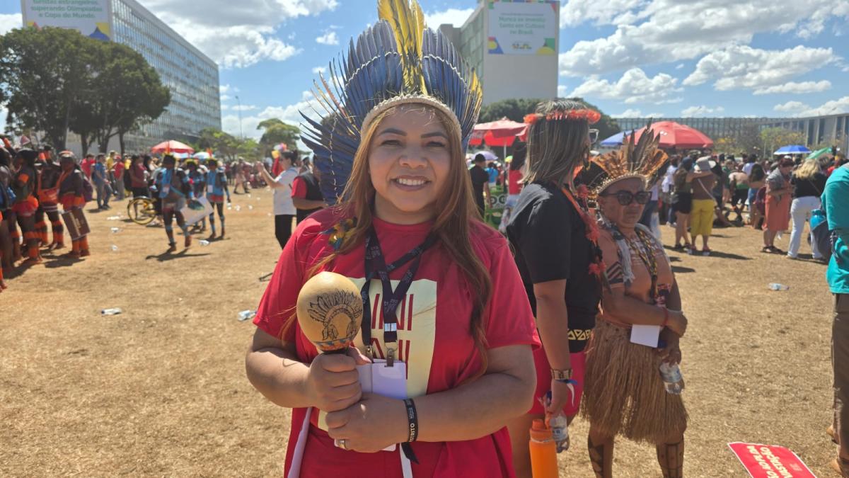 Cacica Irê Juliana Alves, do povo Jenipapo_Kanindé, atual Secretária dos Povos Indígenas do Ceará na IV Marcha Nacional das Mulheres Indígenas