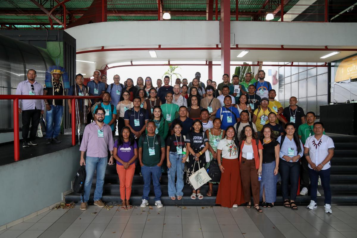 Foto geral do I Fórum Socioambiental de Políticas Climáticas no Amazonas, que reuniu mais de 80 pessoas